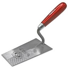 Кельма нержав трапецевидна 180 мм ручка дерев OLEJNIK																											¶