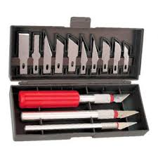 Набір скальпелів Intertool-13од