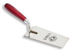 Кельманержав.трапецевидна 140мм дерев.ручка OLEJNIK